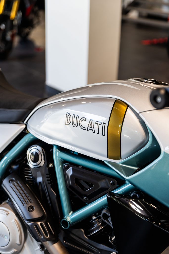 marketing contenidos concesionarios moto Ducati Valencia