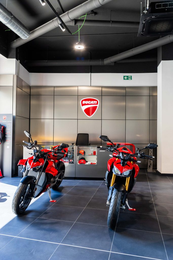Cómo posicionar un concesionario nuevo: el caso Ducati Valencia